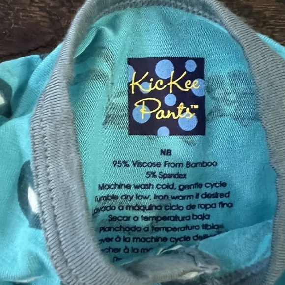 Kickee Pants Newborn Short Sleeve Henley Romper - Confetti Skunks - Picture 4 of 4